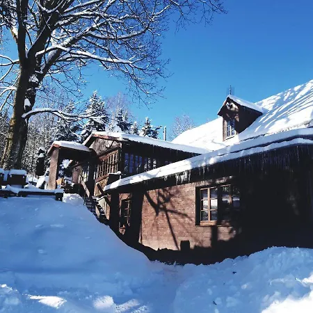Harry Na Sjezdovce Krkonose Pensión Vysoké nad Jizerou
