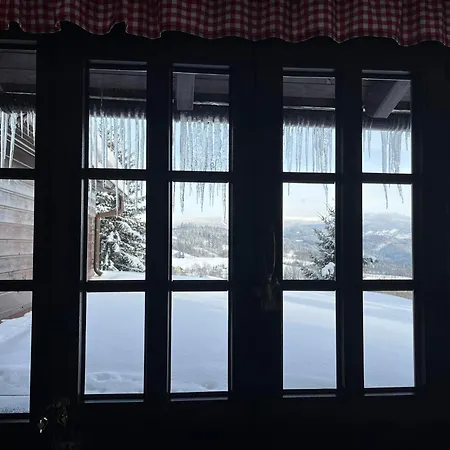 Harry Na Sjezdovce Krkonose Pensión